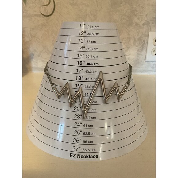 Zigzag Silver-Tone Statement Necklace With Adjustable Lobster Clasp - Picture 2 of 4